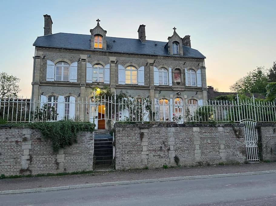 Bed and Breakfast Les Anges Oneux Экстерьер фото